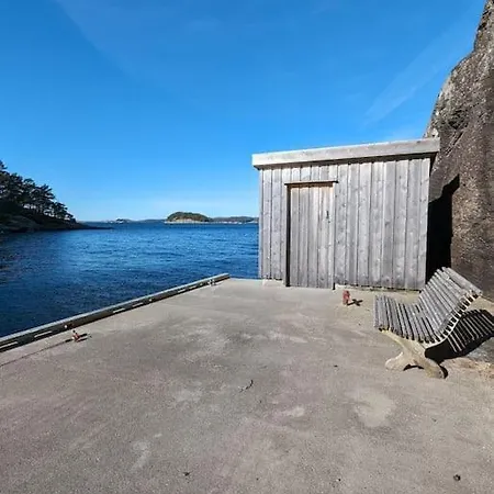 Sjohytte I Ryfylke Med 5 Soverom * Hjelmeland